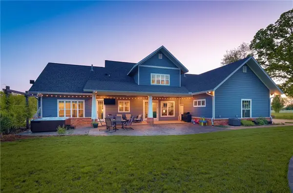 703 SW O St, Bentonville, AR 72712