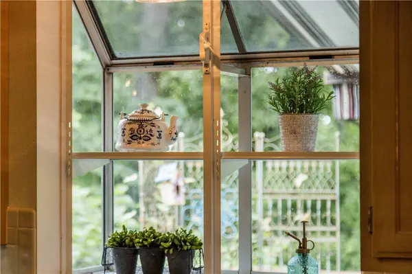 2 Coalburn Cir, Bella Vista, AR 72715