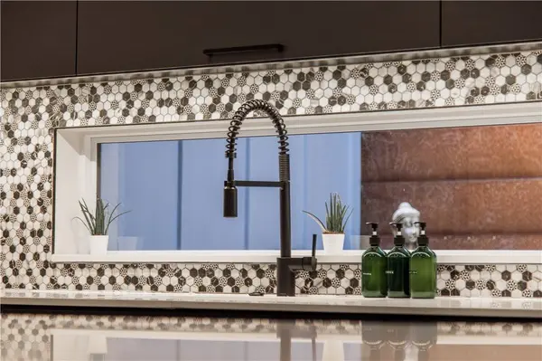 514 SE Tourmaline Mews, Bentonville, AR 72712