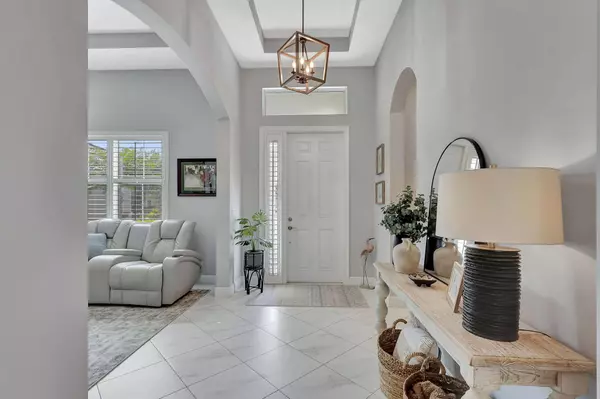 10879 SW Visconti WAY, Port Saint Lucie, FL 34986