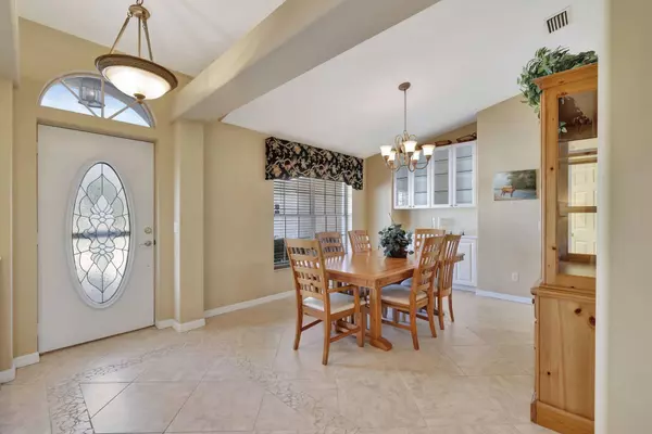 4395 Gator Trace LN, Fort Pierce, FL 34982