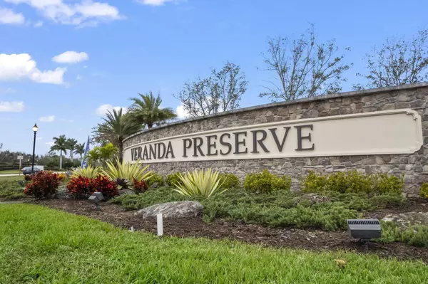 792 SE Bloomfield RD, Port Saint Lucie, FL 34986