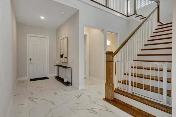 211 SE Calmo CIR, Port St Lucie, FL 34984