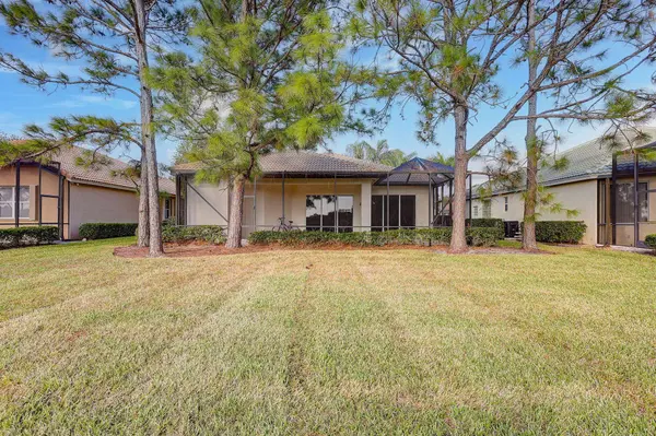 8929 First Tee RD, Port St Lucie, FL 34986