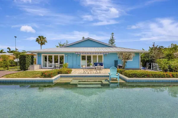 2940 SE Treasure Island RD, Port St Lucie, FL 34952