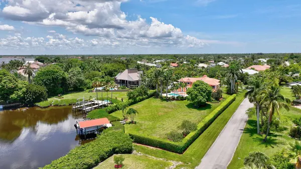 2660 NW Collins Cove RD, Stuart, FL 34994