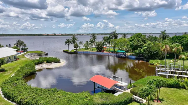 2660 NW Collins Cove RD, Stuart, FL 34994