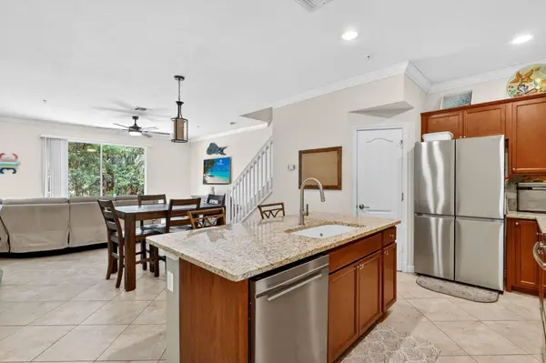 9654 SW Purple Martin WAY, Stuart, FL 34997