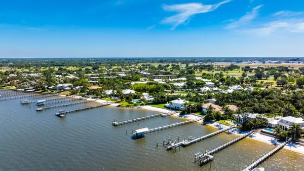 1600 SE Saint Lucie BLVD #205, Stuart, FL 34996