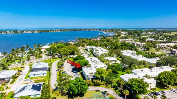1600 SE Saint Lucie BLVD #205, Stuart, FL 34996