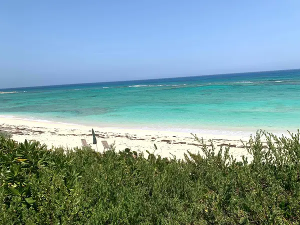 BEACHFRONT LOT - MCKANN'S Long Island,