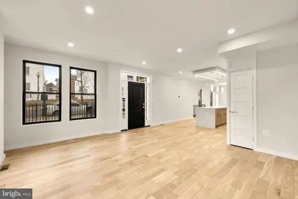 1516 LEVIS ST NE #1, Washington, DC 20002