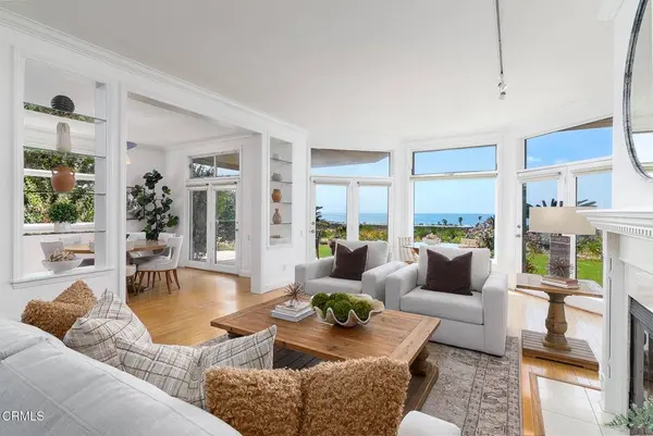 101 Rios CT, Solana Beach, CA 92075