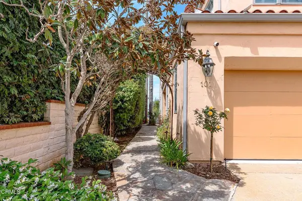 101 Rios CT, Solana Beach, CA 92075