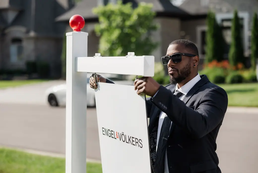 Why Long-Term Real Estate Goals Matter More Than Short-Term Headlines