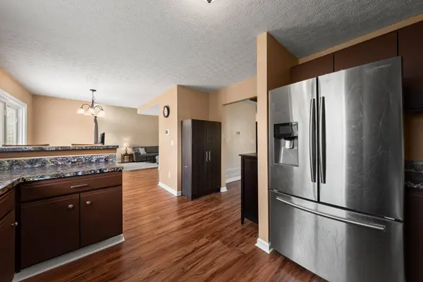425 Kestrel Drive, Blacklick, OH 43004