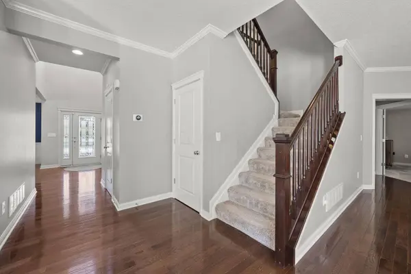 656 Olde Mill Drive, Westerville, OH 43082
