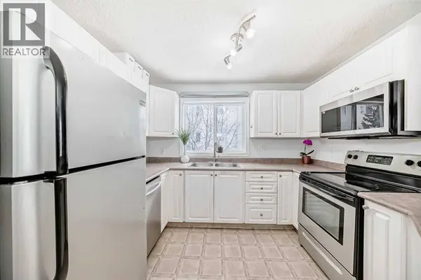 202, 1000 Citadel Meadow Point NW, Calgary, AB T3G5N5