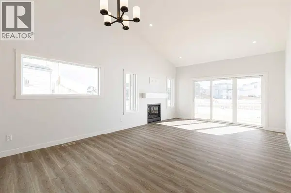 125 Monarch Bend NW, Rural Rocky View County, AB T3Z0K4