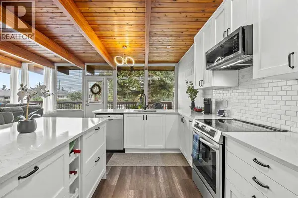 3910 12 Avenue SW, Calgary, AB T3C0S8