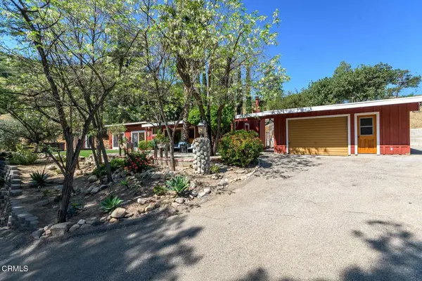 11461 Riverwood DR, Sunland, CA 91040