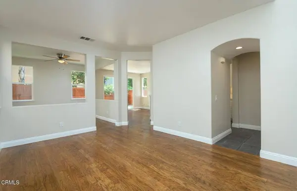 27717 Elkwood LN, Castaic, CA 91384