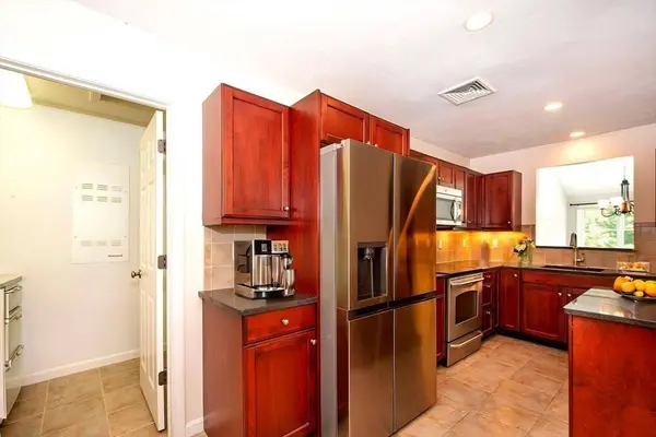 125 Bradstreete Crossing #125, Plymouth, MA 02360