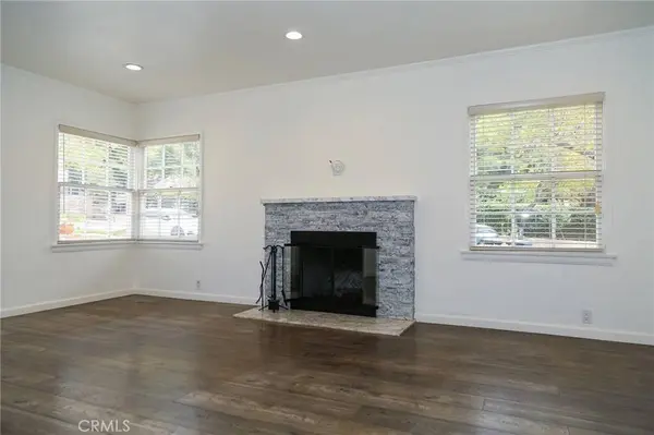 1319 Dorothy DR, Glendale, CA 91202