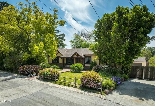 2440 Mountain AVE, La Crescenta, CA 91214