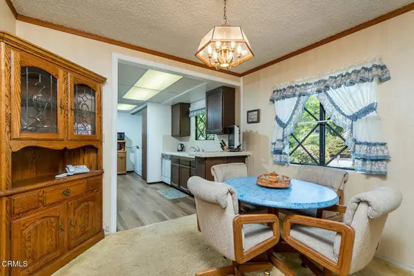 2440 Mountain AVE, La Crescenta, CA 91214
