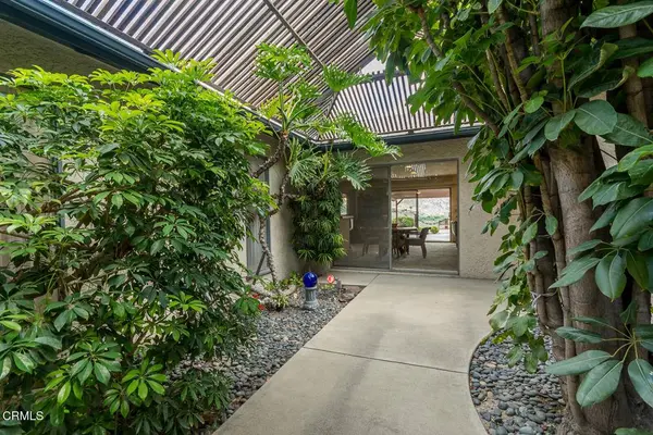 8815 Riderwood DR, Sunland, CA 91040