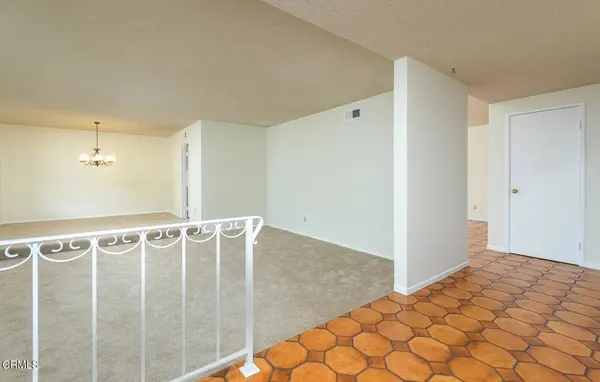 3810 San Augustine DR, Glendale, CA 91206