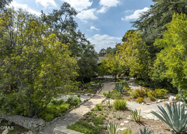 5725 Canyonside RD, La Crescenta, CA 91214