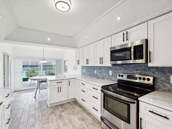 2615 JARVIS CIR, Palm Harbor, FL 34683