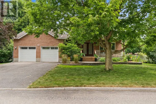 129 CORVINELLI CRESCENT, Russell, ON K4R1G4