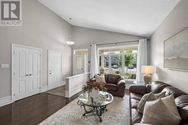 112 EQUINELLE DRIVE, North Grenville, ON K0G1J0