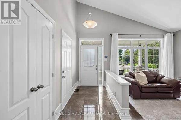 112 EQUINELLE DRIVE, North Grenville, ON K0G1J0