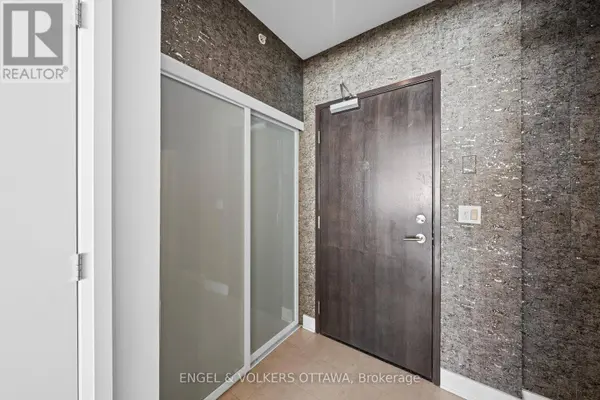 1035 Bank ST #110, Ottawa, ON K1S5K3