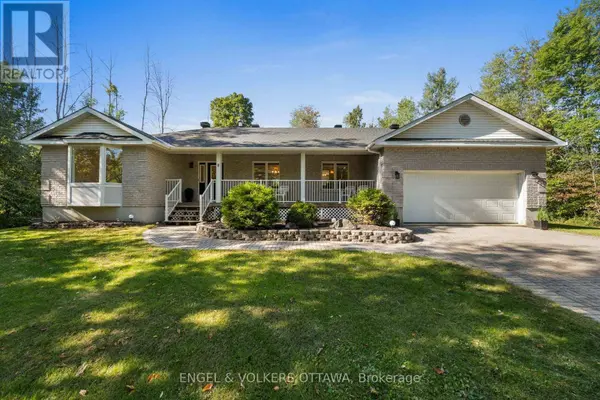 8 BLACK WALNUT ROAD, North Grenville, ON K0G1J0