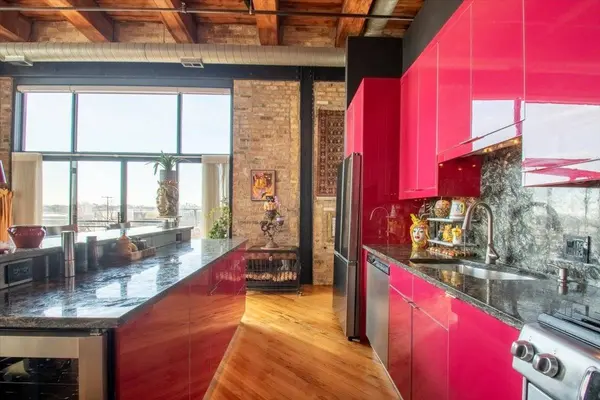 2614 N Clybourn AVE #301, Chicago, IL 60614