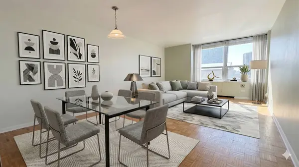 720 W Gordon TER #10B, Chicago, IL 60613