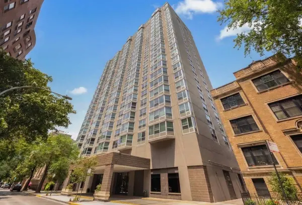 720 W Gordon TER #10B, Chicago, IL 60613