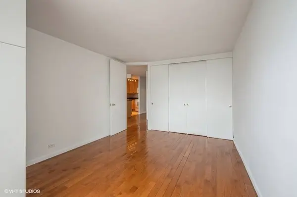 720 W Gordon TER #18E, Chicago, IL 60613
