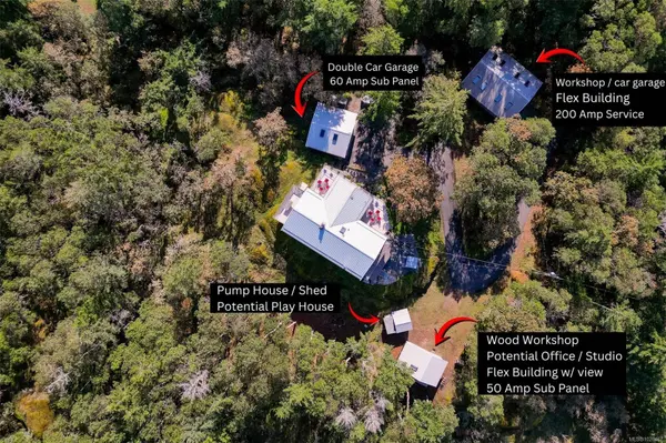 4801 Excelsior Rd, Saanich, BC V9E 2E5