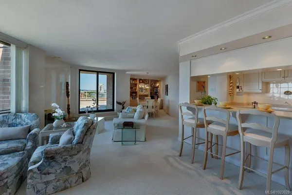 225 Belleville St #1102, Victoria, BC V8V 4T9