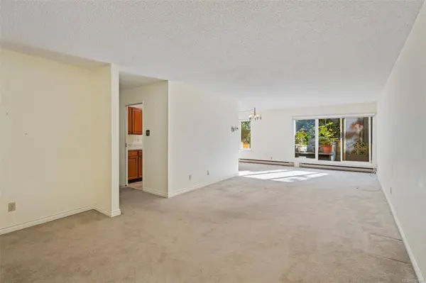 1149 Rockland Ave ##108, Victoria, BC V8V 4T5