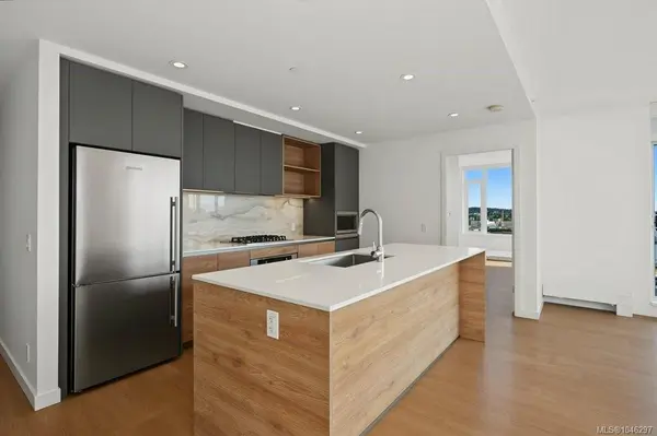 363 Tyee Rd ##609, Victoria, BC V9A 0B5