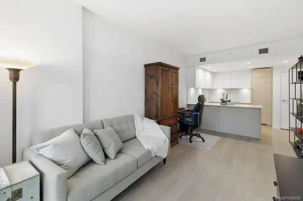 1100 Yates St ##606, Victoria, BC V8V 0H5