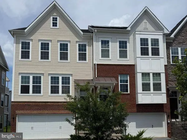 8243 MEADOWOOD DR, Hanover, MD 21076