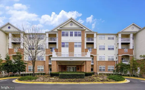 2607 CHAPEL LAKE DR #102, Gambrills, MD 21054